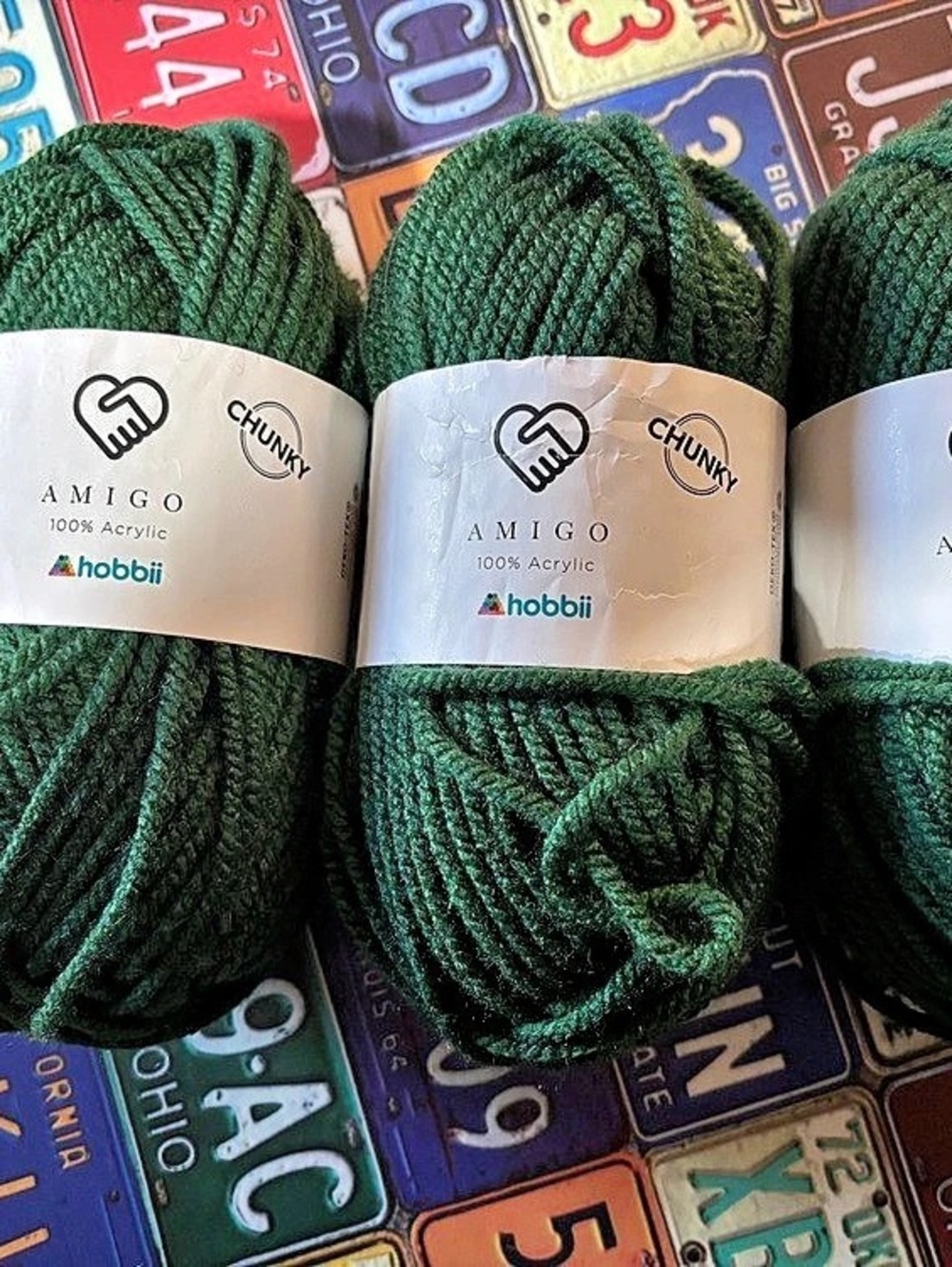 Hobbii Amigo Chunky Yarn Green 3 skeins